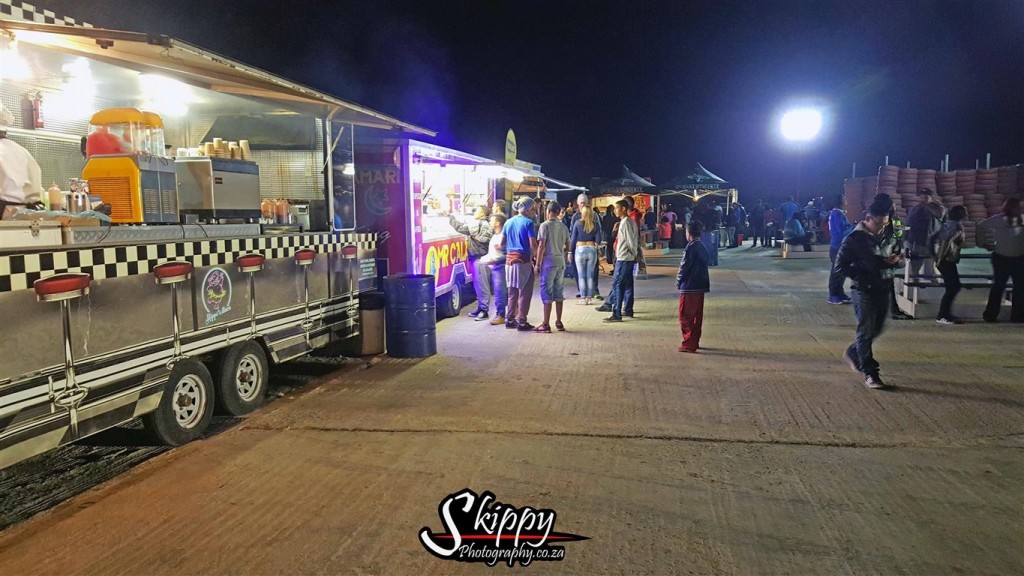 street 2 strip killarney april 2015 wmpc (4)